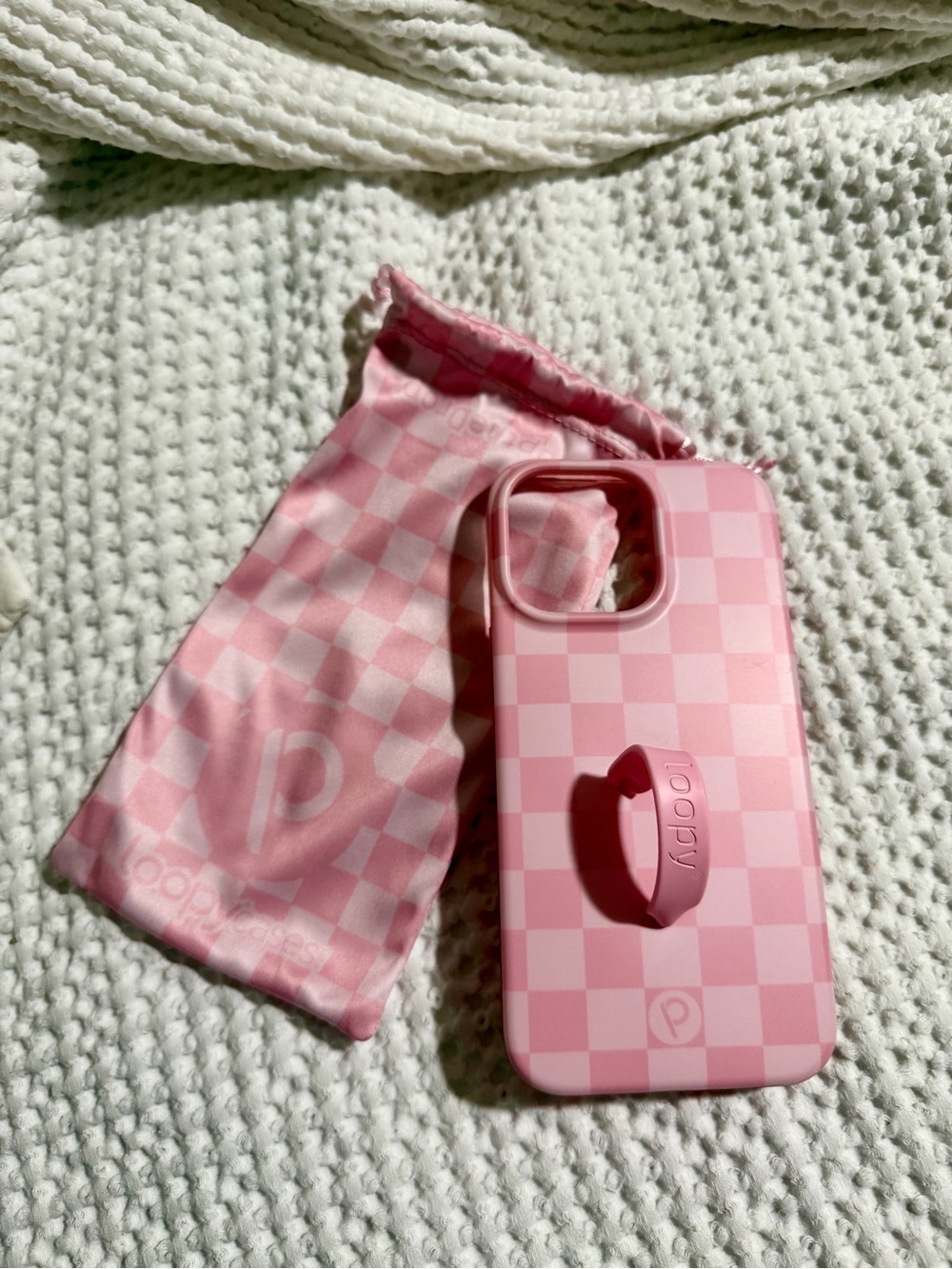 Loopy Case Pink Checkered Phone Case with Removable Loop